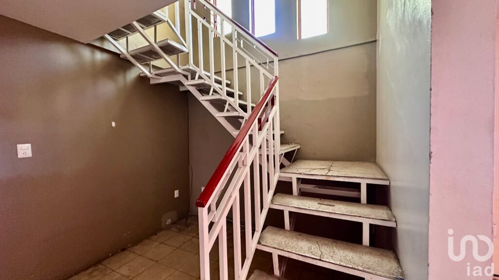 PROPIEDAD EN VENTA CON LOCAL COMERCIAL EN ESQUINA ESTRATEGICA EN AGUASCALIENTES