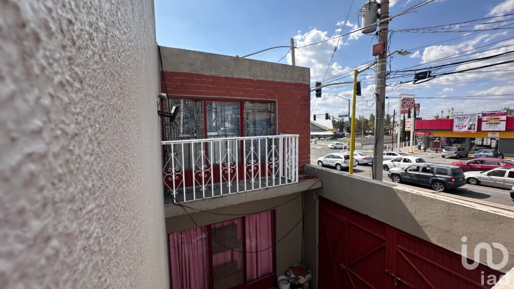 PROPIEDAD EN VENTA CON LOCAL COMERCIAL EN ESQUINA ESTRATEGICA EN AGUASCALIENTES