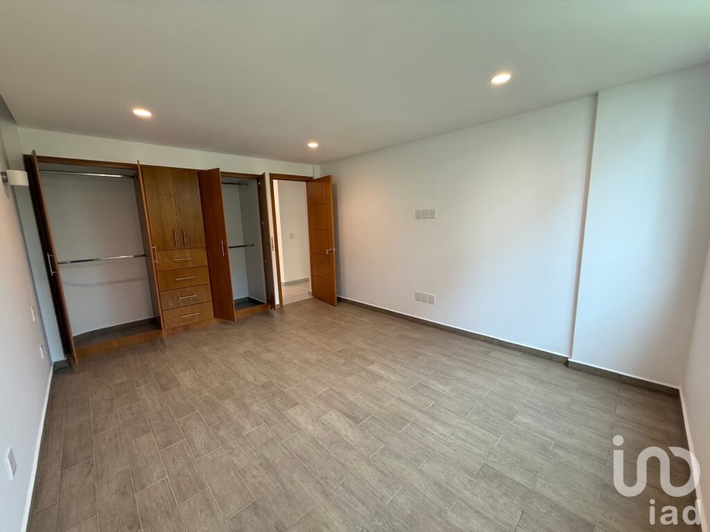 DEPARTAMENTO EN RENTA A UNOS PASOS DE LIVERPOOL POLANCO SIN ESTACIONAMIENTO