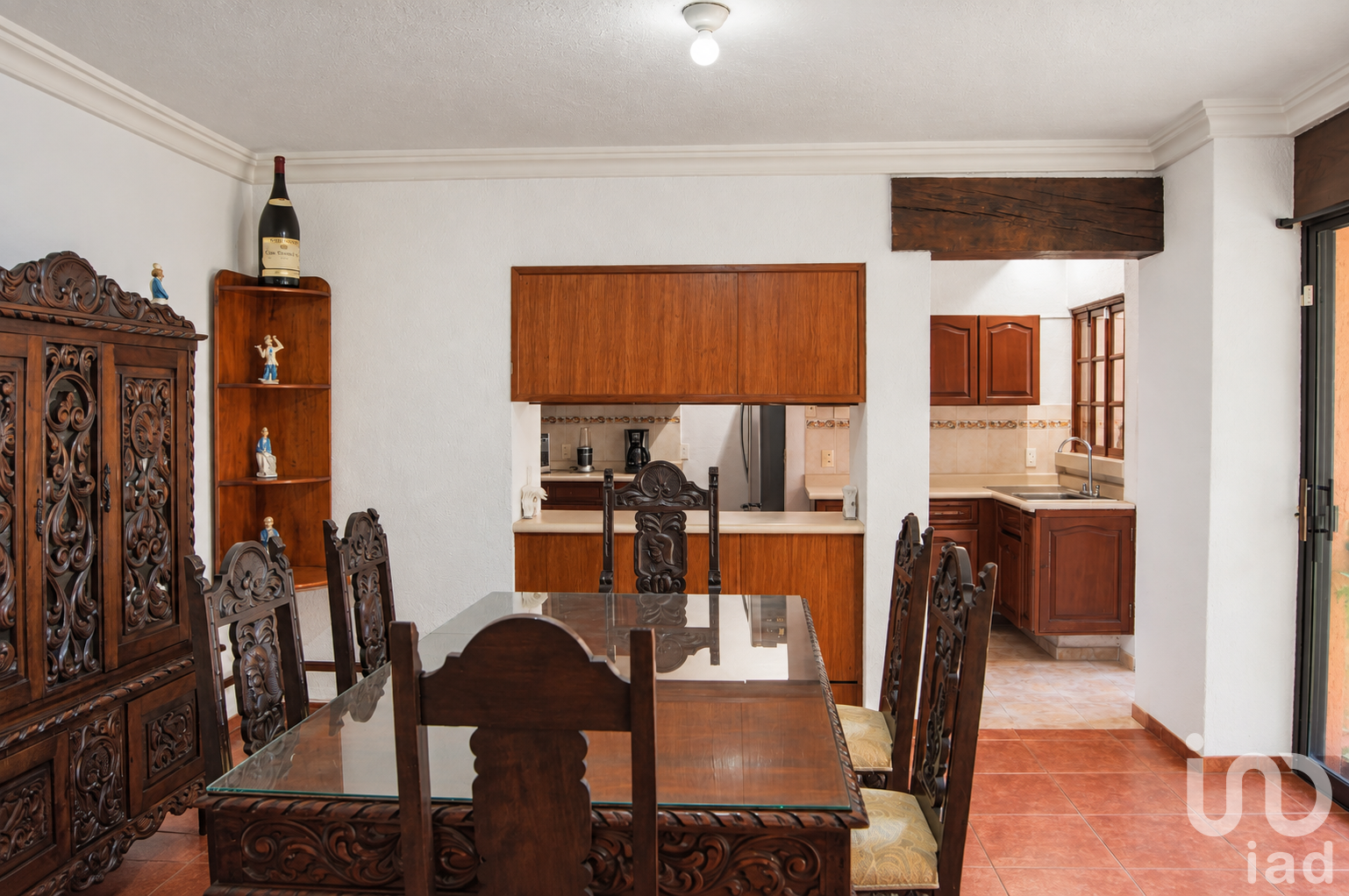 Casa estilo Cuernavaca en Vista Hermosa con alberca climatizada