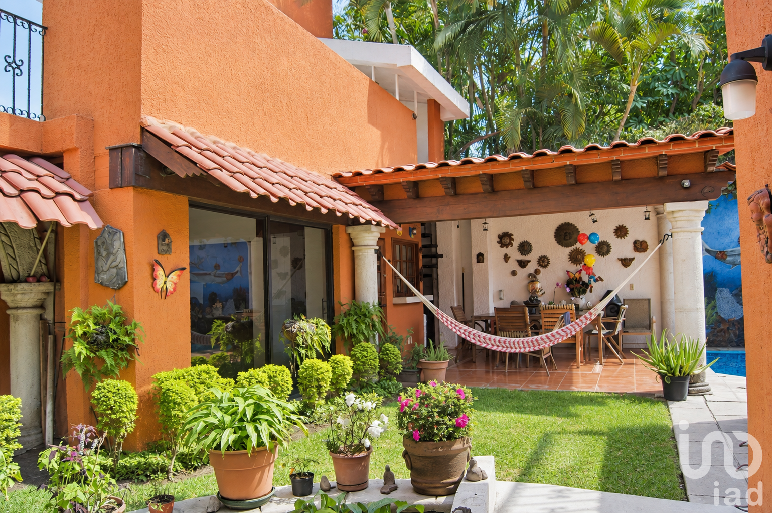 Casa estilo Cuernavaca en Vista Hermosa con alberca climatizada Casa estilo Cuernavaca en Vista Hermosa con alberca climatizada