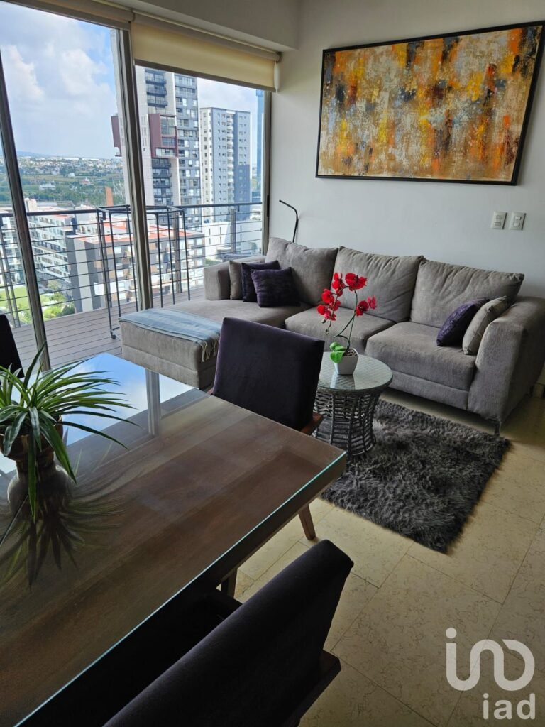 DEPARTAMENTO AMUBLADO EN RENTA HIGH TOWERS SONATA