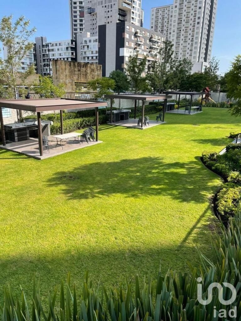 DEPARTAMENTO AMUBLADO EN RENTA HIGH TOWERS SONATA