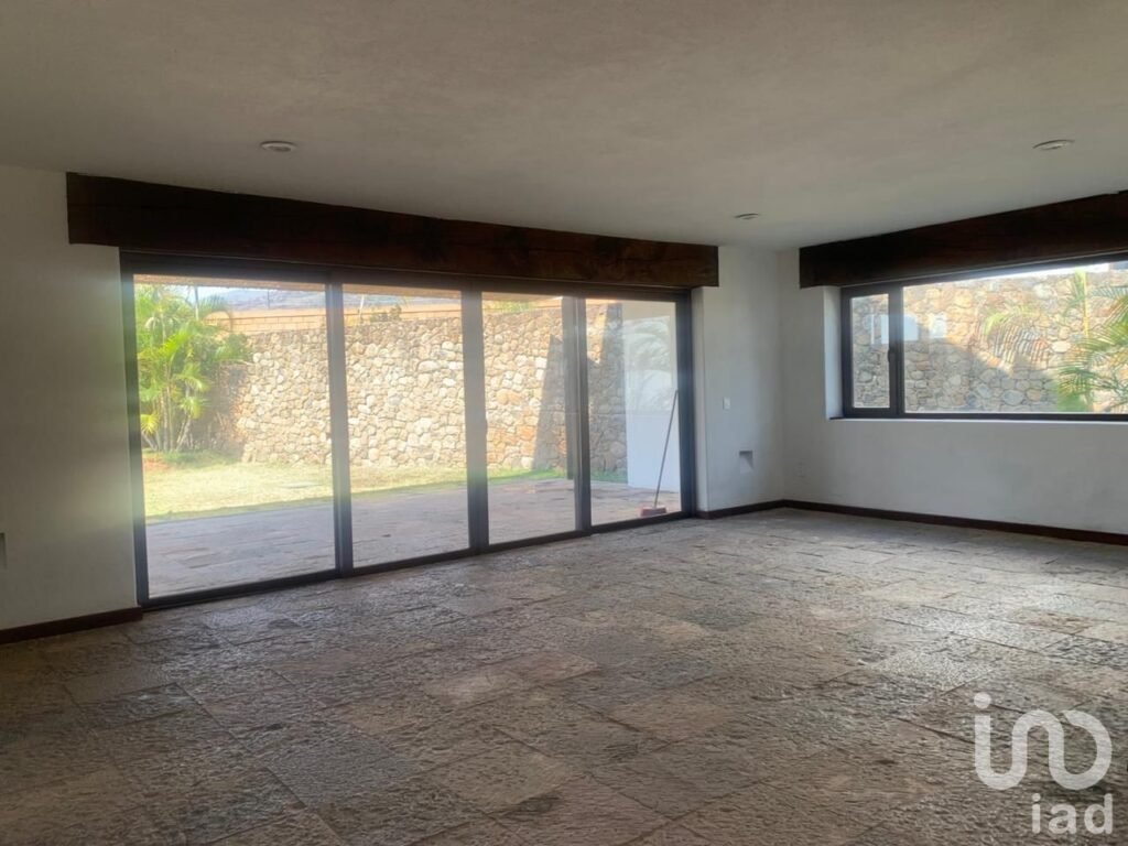 Se vende condominio de 4 casas en Malinalco