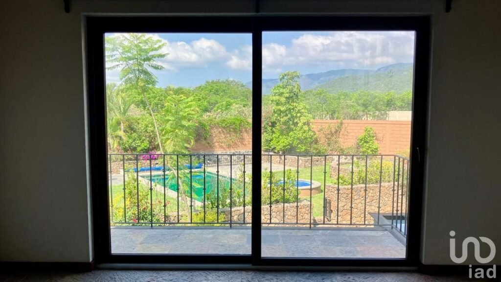 Se vende condominio de 4 casas en Malinalco