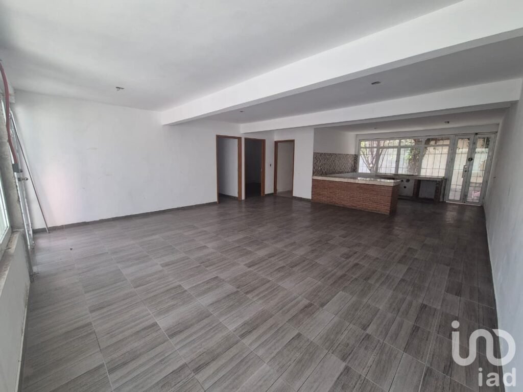 Venta de casa en Jardines de Azucenas Queretaro