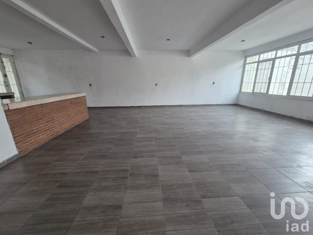 Venta de casa en Jardines de Azucenas Queretaro