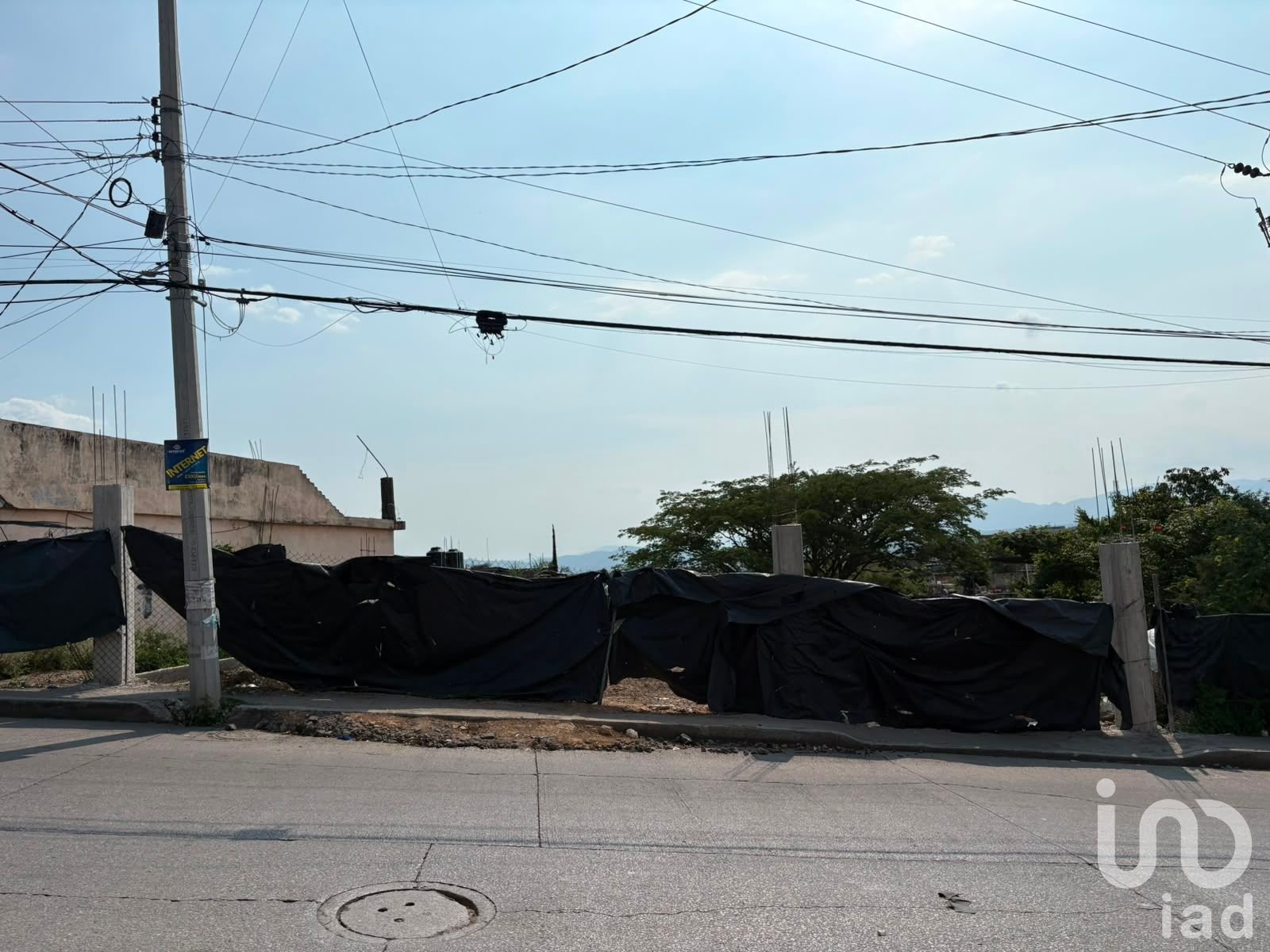 Venta Terreno Comercial col. 3 de Mayo, 764 m2, av. Zapata, frente a la Gasolineria.