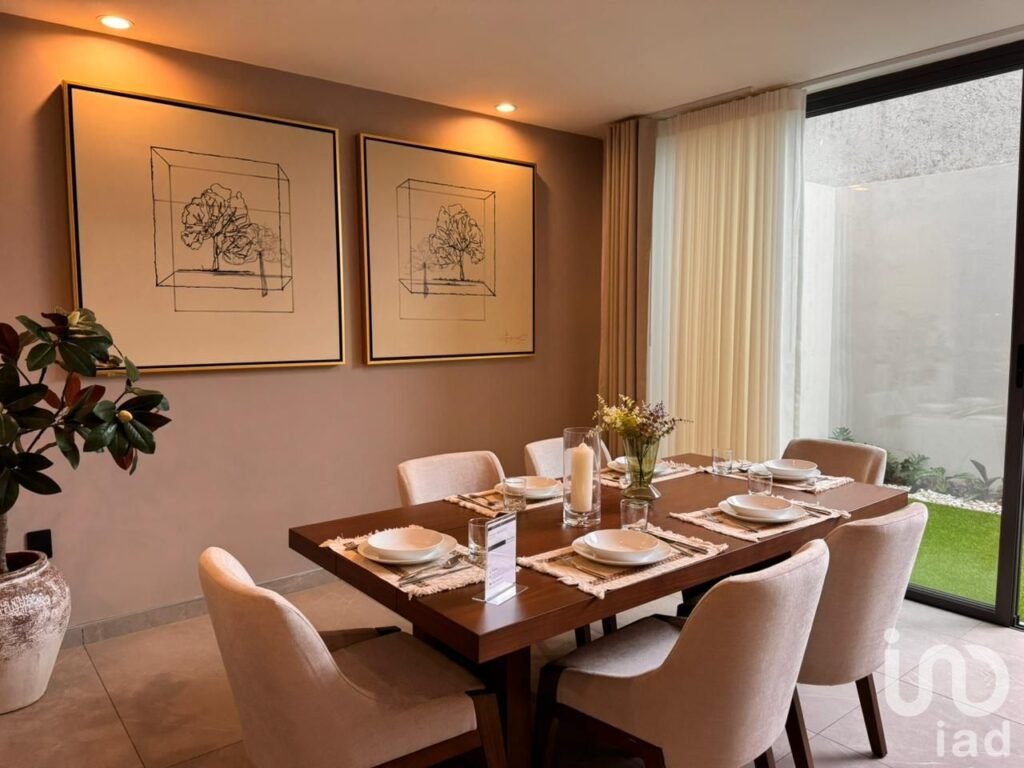 Casa en Venta Frac. Altalia Residencial, Altozano - Merlot