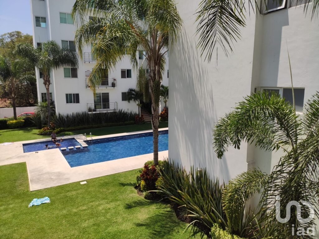 Renta Departamento Acapatzingo 100 metros, 3rec, 2estac, PET FRIENDLY, gym,albercas,palapas,asador.