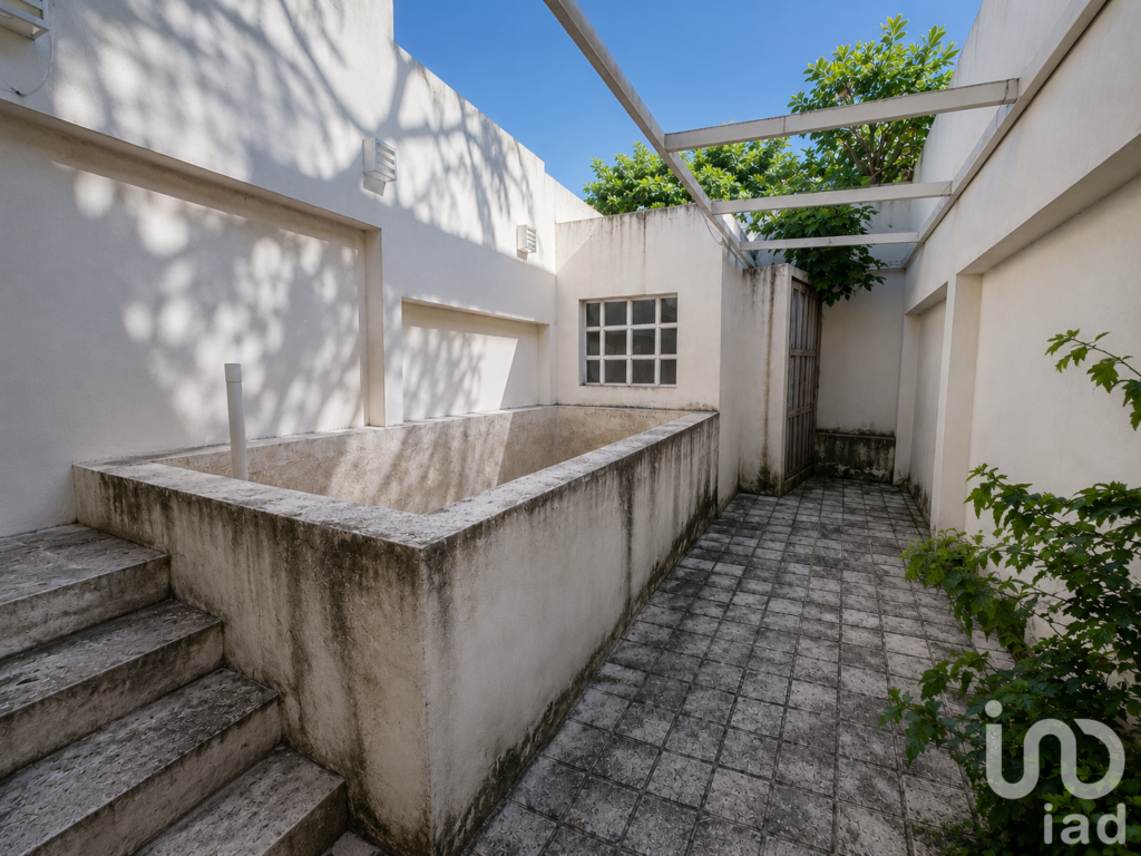 Casa con Alberca y Acabados de Chukum en el Centro de Mérida