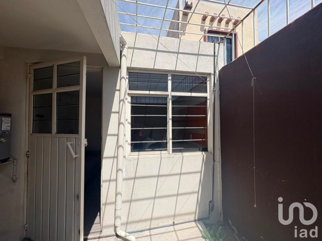 CASA EN VENTA PASEOS DE CHAVARRIA, MINERAL DE LA REFORMA. HGO