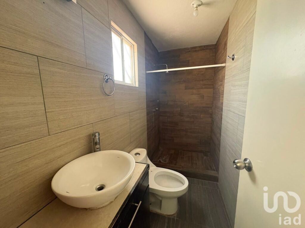 CASA EN VENTA PASEOS DE CHAVARRIA, MINERAL DE LA REFORMA. HGO