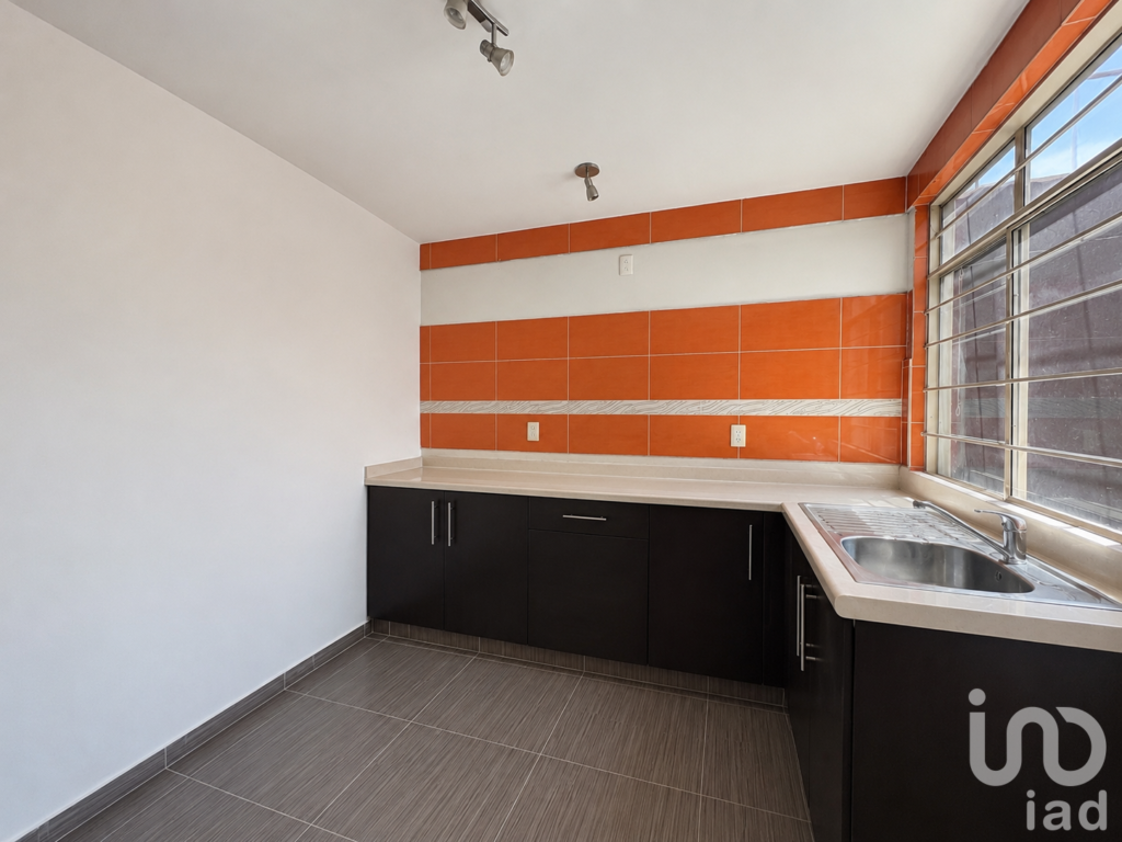 CASA EN VENTA PASEOS DE CHAVARRIA, MINERAL DE LA REFORMA. HGO