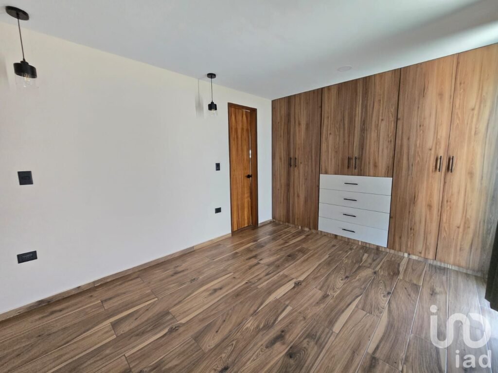 CASA EN VENTA CON 3 HAB + 3.5 BAÑOS EN XIXITLA | SAN PEDRO CHOLULA