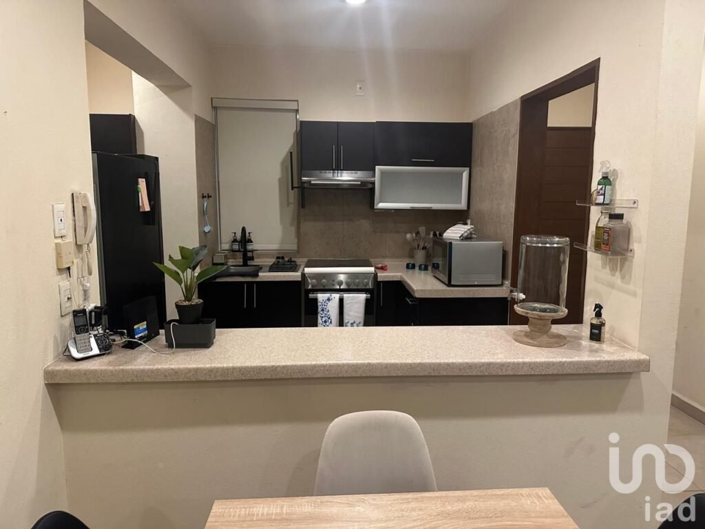 DEPARTAMENTO AMUEBLADO EN QUINTAS DEL BOSQUE EN RENTA (ZONA NORTE DE CUERNAVACA)...