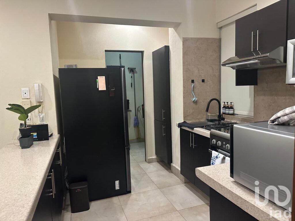 DEPARTAMENTO AMUEBLADO EN QUINTAS DEL BOSQUE EN RENTA (ZONA NORTE DE CUERNAVACA)...