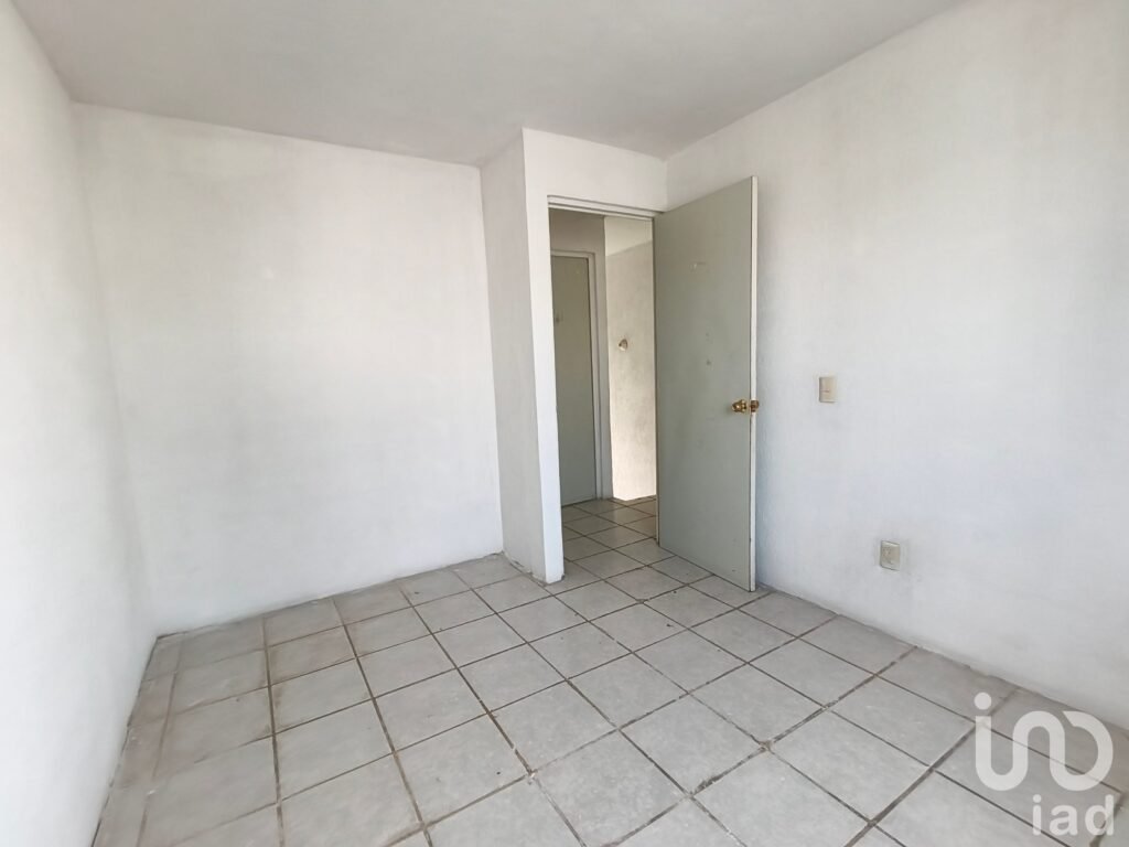 CASA EN VENTA CALLE PRIVADA CIRCUITO DIAMANTE FRACCIONAMIENTO VALLE DE LOS MOLINOS, ZAPOPAN,