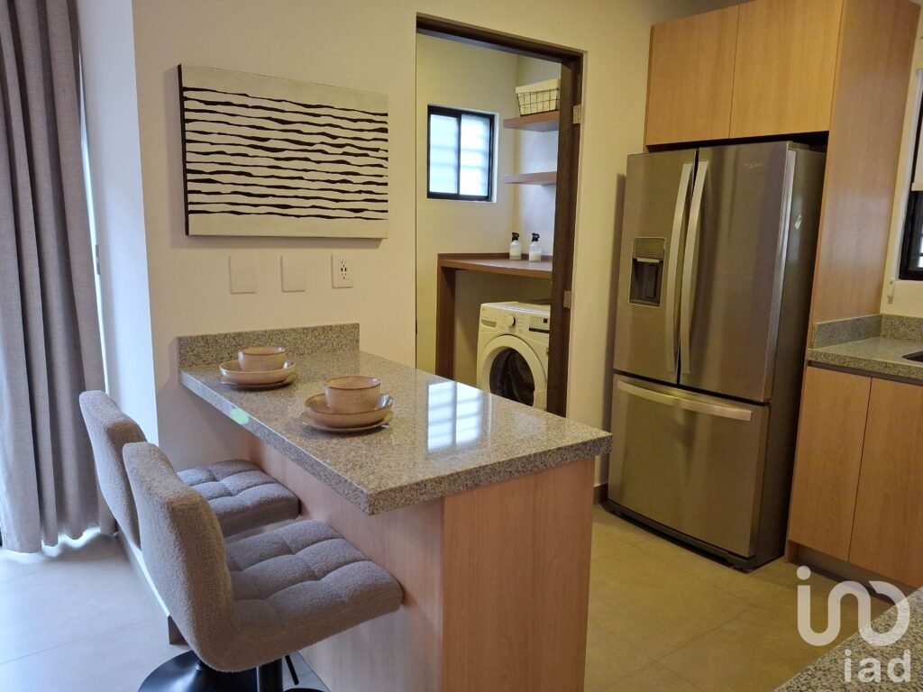 Casa Nueva en Venta en Cumbres García Zona Exclusiva y Residencial $4,046,000 Tres Niveles y Terraza