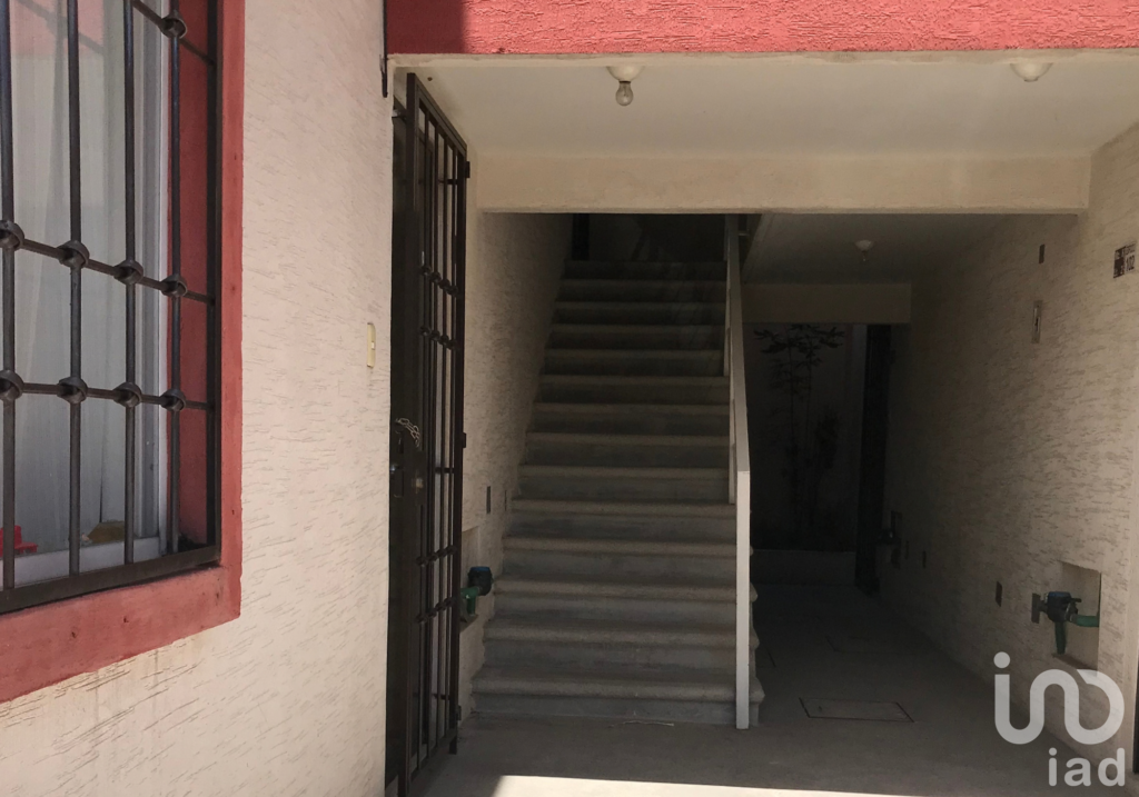 Departamento en Venta en La Florida Privada Grosella, Otzolotepec México