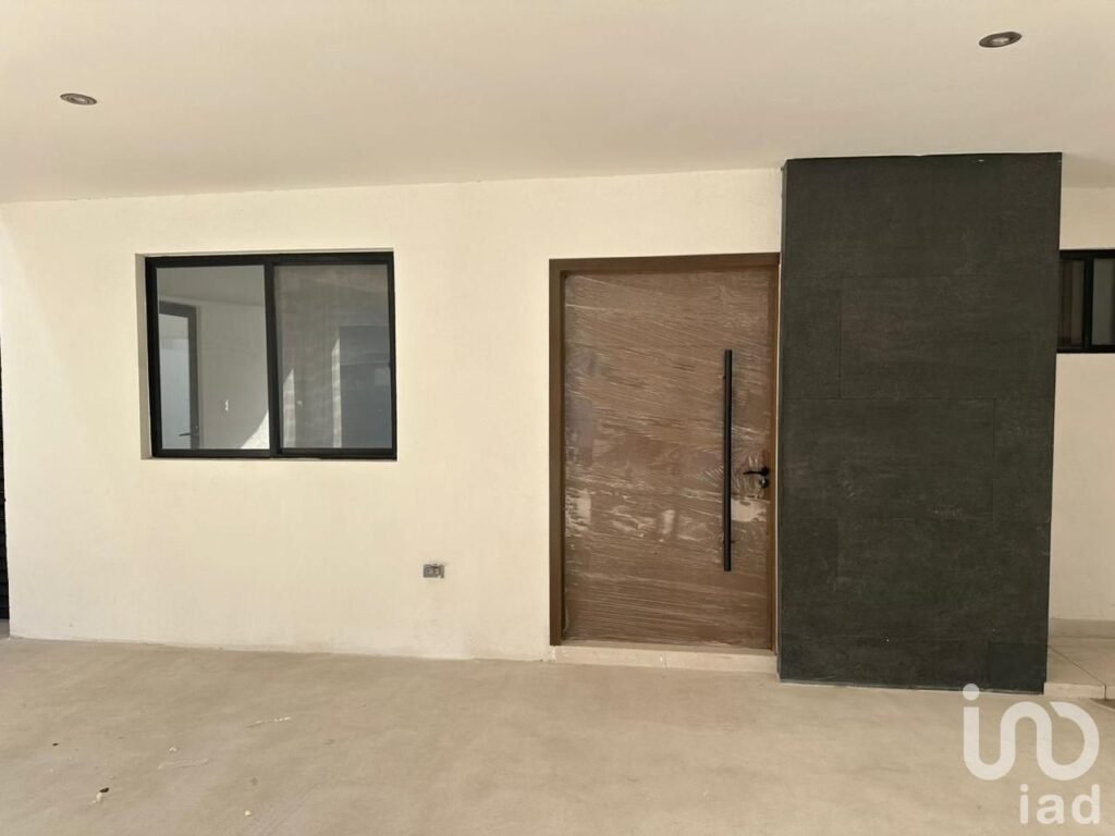 Casa en venta en zona viñedos en Torreón Coah.