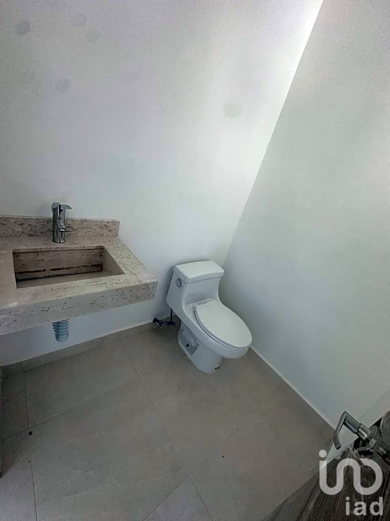 Casa en venta en zona viñedos en Torreón Coah.