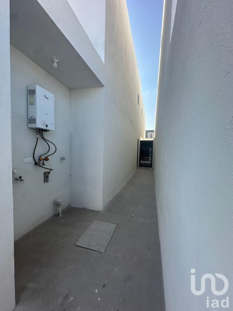 Casa en venta en zona viñedos en Torreón Coah.