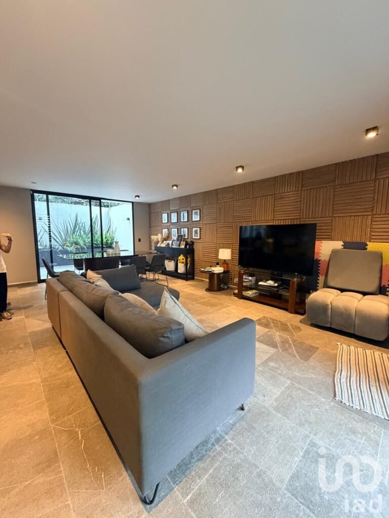 Venta Residencia Moncayo, Zona Esmeralda, Atizapan Edo Mex
