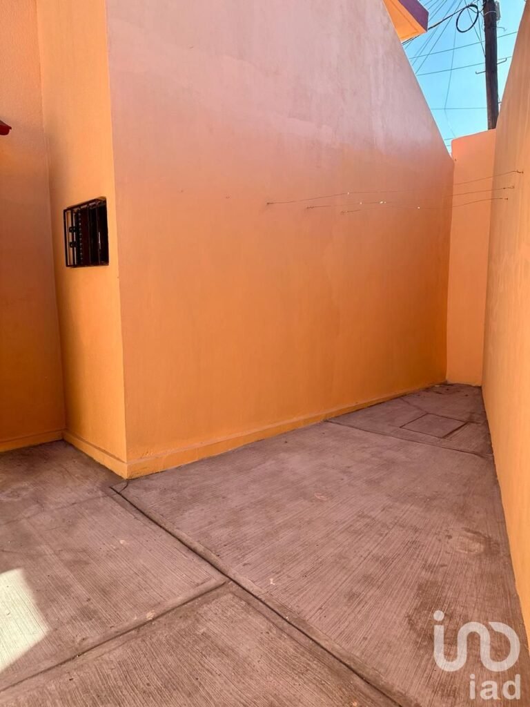 VENTA DE CASA EN RESIDENCIAL PRIVADO FOVISSTE