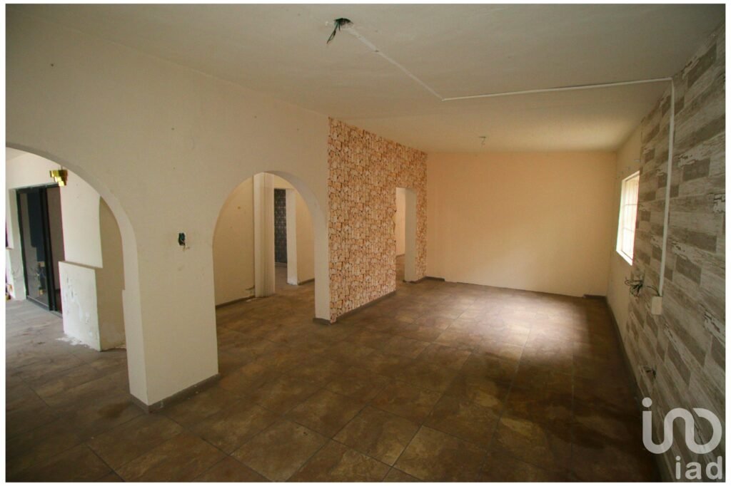Se vende local comercial con increíble ubicación (col. centro) en La Paz, BCS