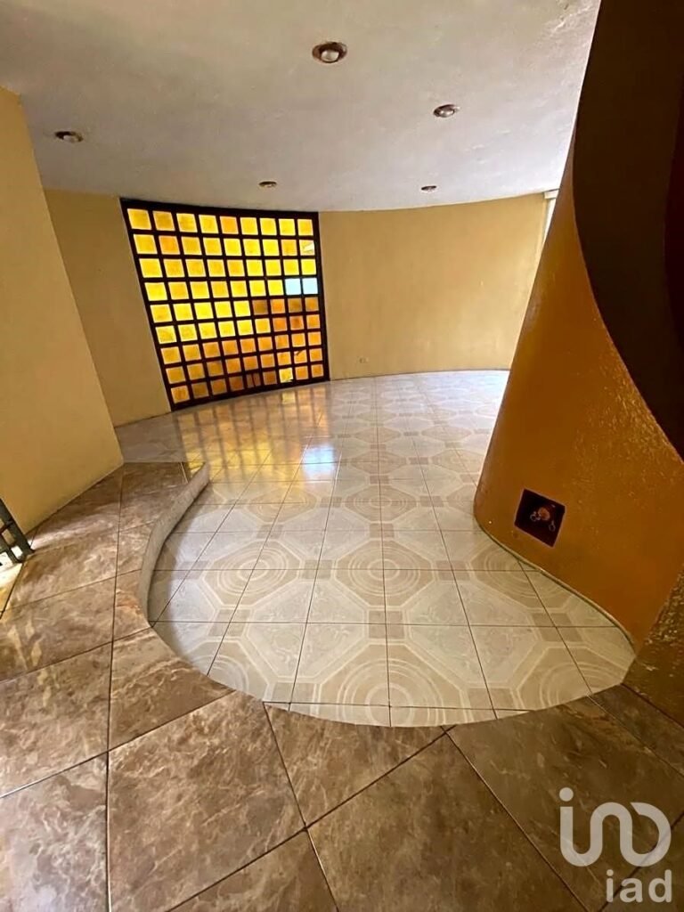 Casa en esquina Valle del  Tepeyac