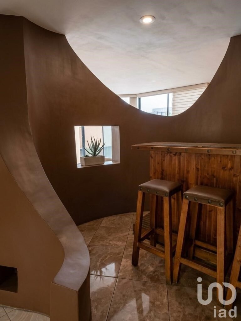 Casa en esquina Valle del  Tepeyac