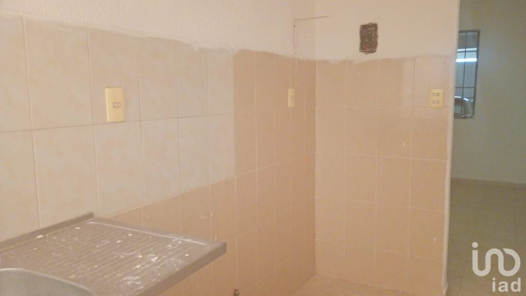Casa en Venta en el Saucillo con habitación en planta baja
