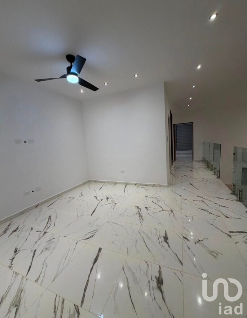 Casa en venta en privada con amenidades al Norte de Mérida, Yucatán.