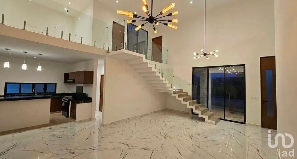 Casa en venta en privada con amenidades al Norte de Mérida, Yucatán.