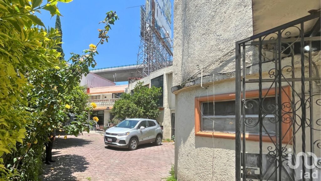 Terreno Comercial Periférico Norte Naucalpan | 548 m² a 648 m² Doble Frente