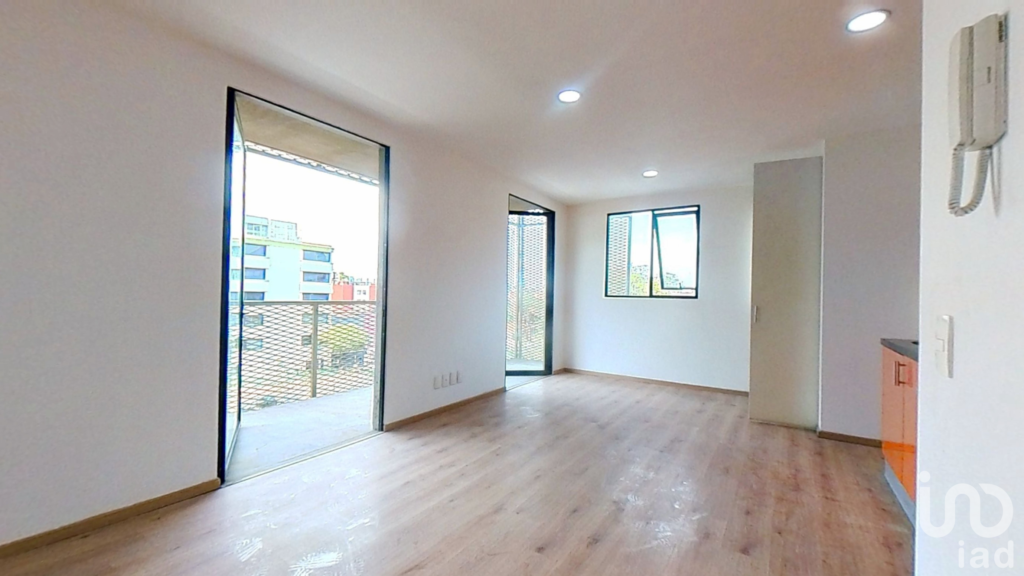 Departamento Remodelado de 3 Recamaras en 5to Piso con Elevador | Excelente Movilidad en La Moderna