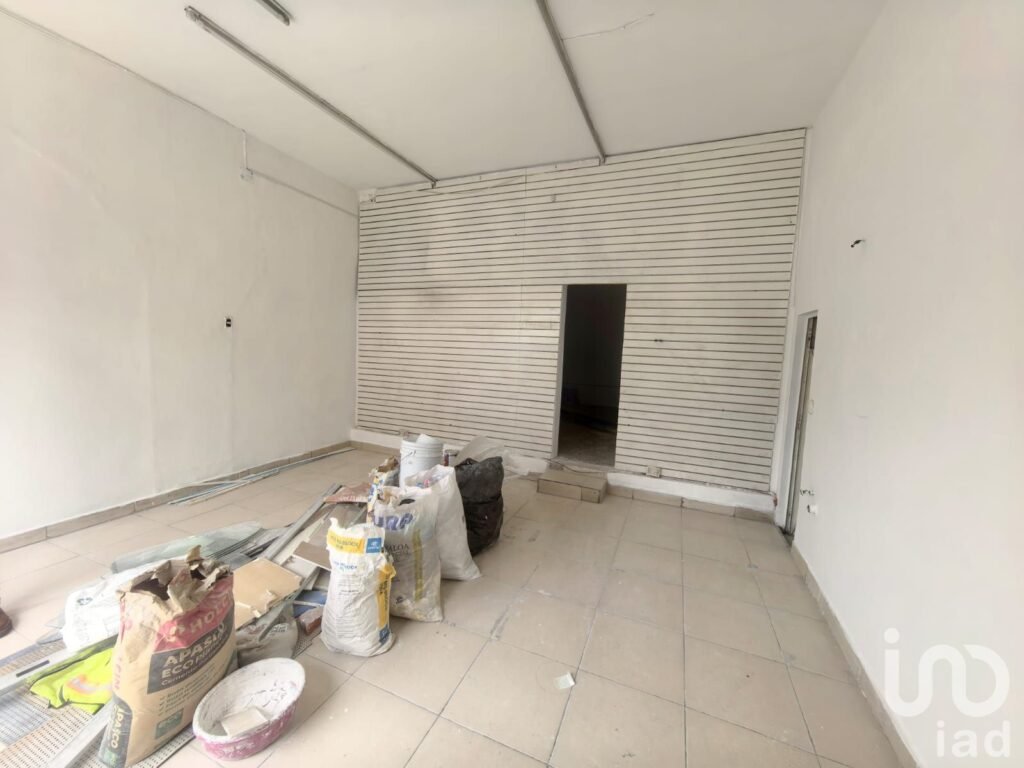 Se renta local comercial en Calle 9 sur Col. Chula Vista (85m2)