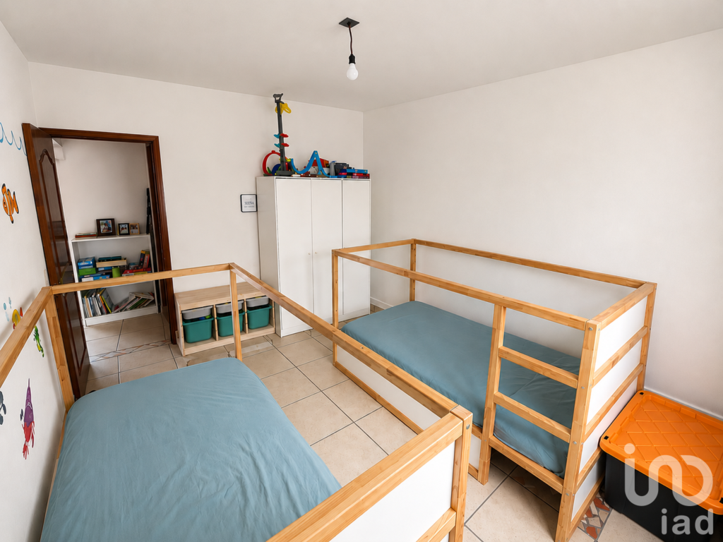 Casa en venta con 3 recámaras y 2 locales comerciales en Ahuatepec