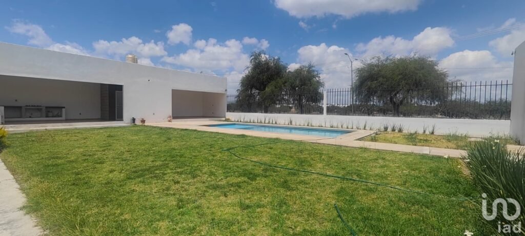 Casa en venta en fraccionamiento Fuentes de Maga en Villa de pozos.