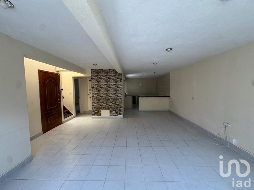 Venta de Casa Cerrada Jovel 16 fetse 2000