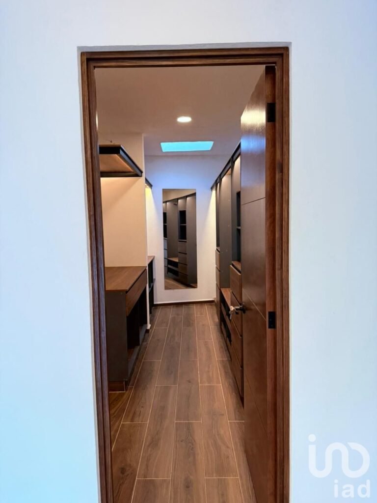 Exclusividad y Espacio: Espectacular Casa en Venta en Burgos, Morelos