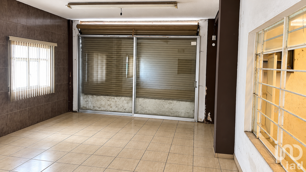 Venta de Bodega Comercial en Zapopan