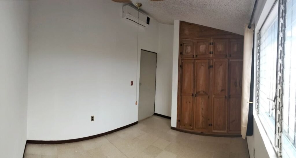 RENTO CASA EN FRAC HERRADURA