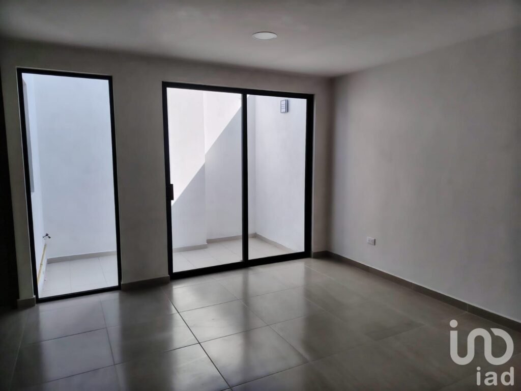 CASA EN VENTA EN SAN PEDRO CHOLULA CON RECAMARA EN PLANTA BAJA