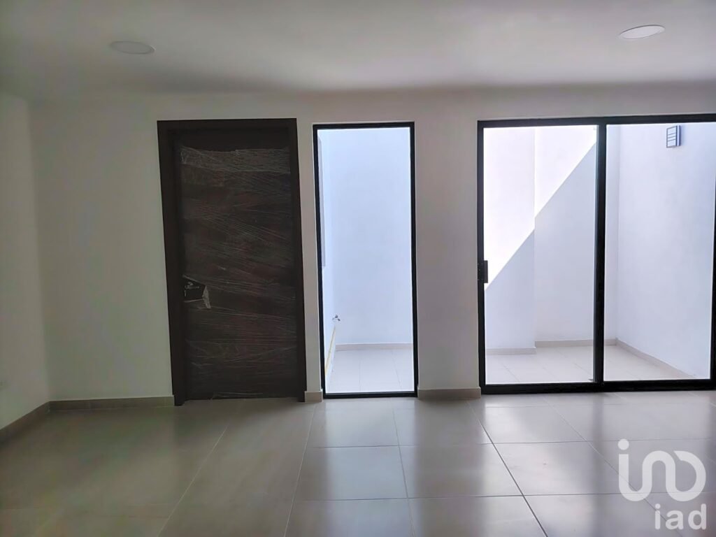 CASA EN VENTA EN SAN PEDRO CHOLULA CON RECAMARA EN PLANTA BAJA