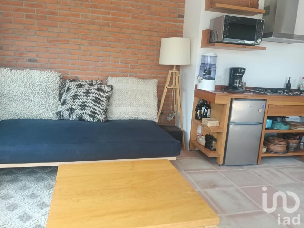 Departamento amueblado en renta frente a Plaza Boulevares, Álamos, Querétaro