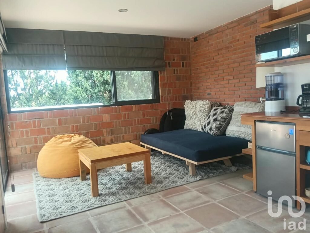 Departamento amueblado en renta frente a Plaza Boulevares, Álamos, Querétaro
