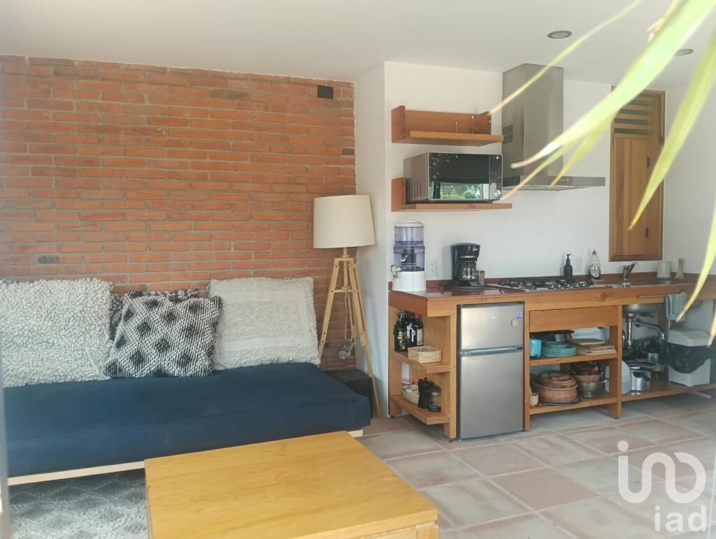 Departamento amueblado en renta frente a Plaza Boulevares, Álamos, Querétaro