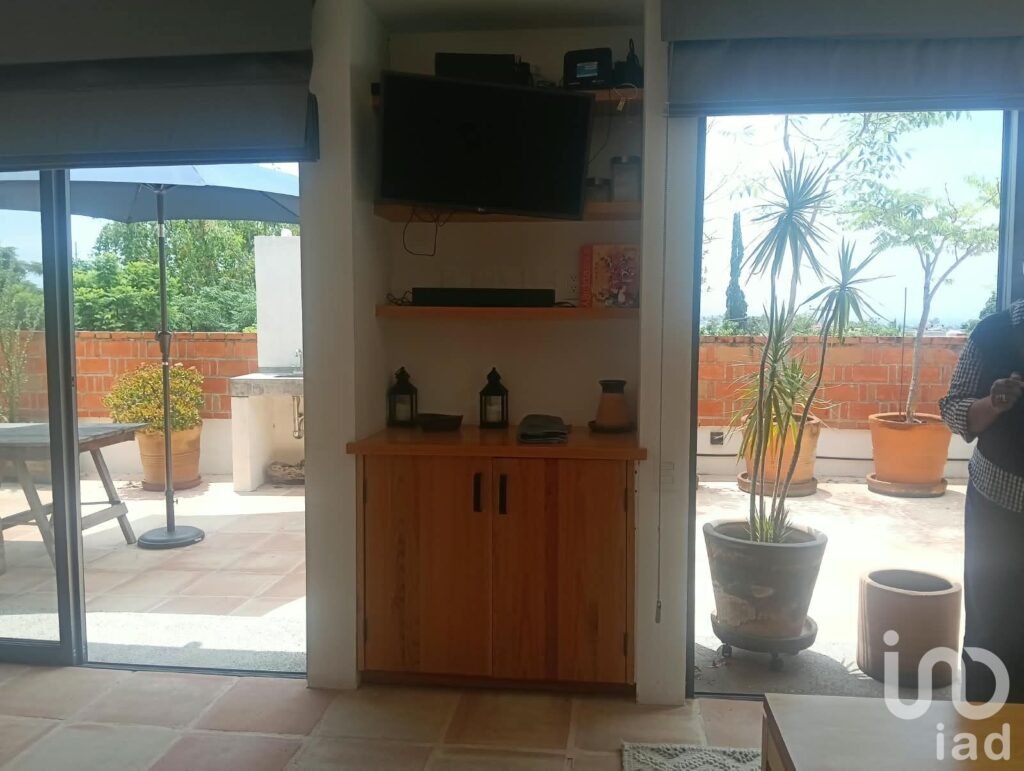 Departamento amueblado en renta frente a Plaza Boulevares, Álamos, Querétaro